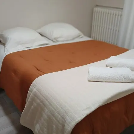 Appartement, La Route Des Grandes Alpes , 6 Couchages, Garage Pour Motards, Cyclistes, Possibilite De Supplementaires, Si De 6 Pers Fourneaux (Savoie)