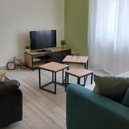 Appartement, La Route Des Grandes Alpes , 6 Couchages, Garage Pour Motards, Cyclistes, Possibilite De Supplementaires, Si De 6 Pers Apartmán Fourneaux (Savoie)